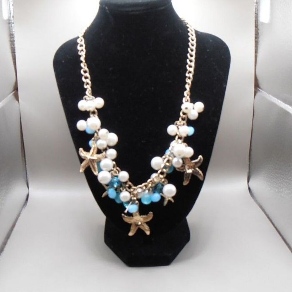 Starfish Beaded Charm Necklace – 20″ Adjustable – Coastal Glam Vibes 🌊